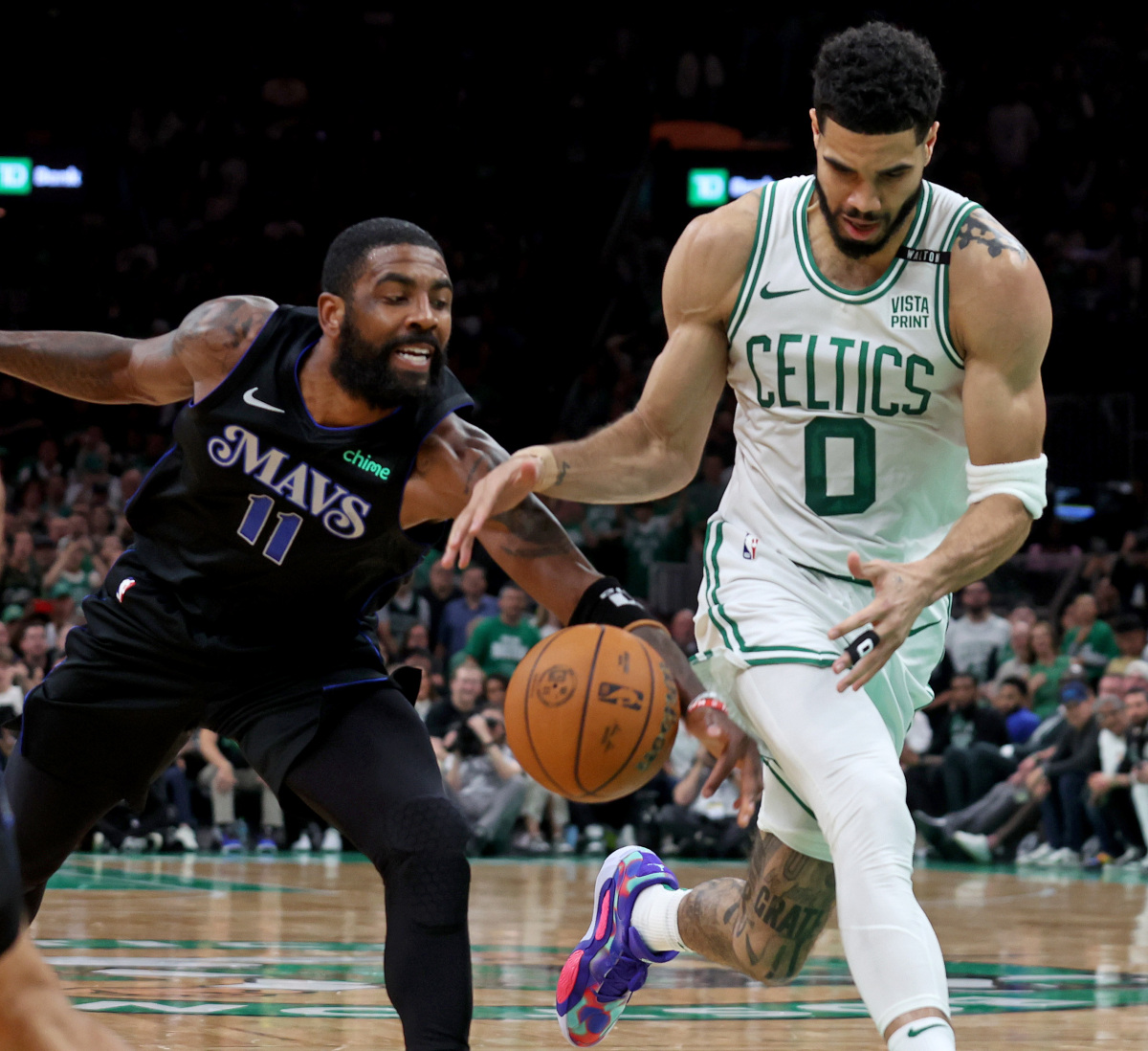 新疆队横扫公牛，塔图姆状态火热