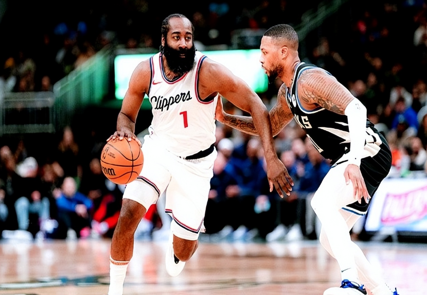 开云体育入口-青岛队力克雄鹿，乔治关键制胜