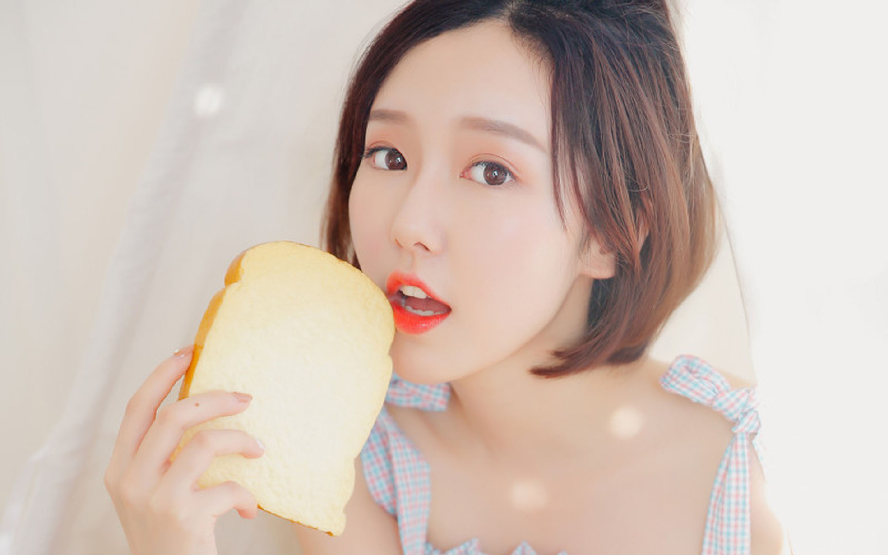 独行侠第三节三分雨浇灭国王！布克末节19分亲手终结悬念