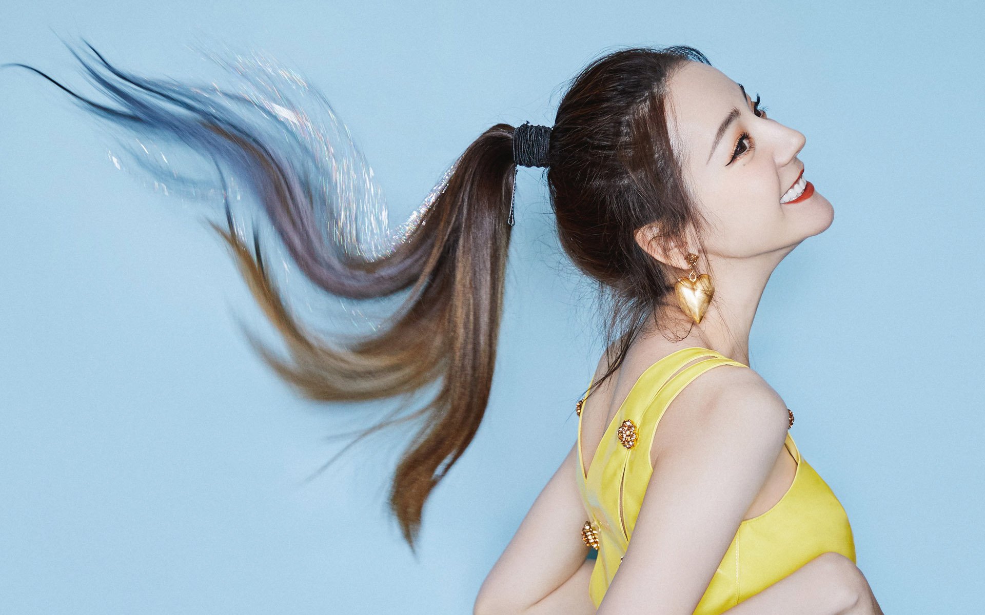 异色德比，塔图姆跨界引领，湖人快船之战奏出意外交响