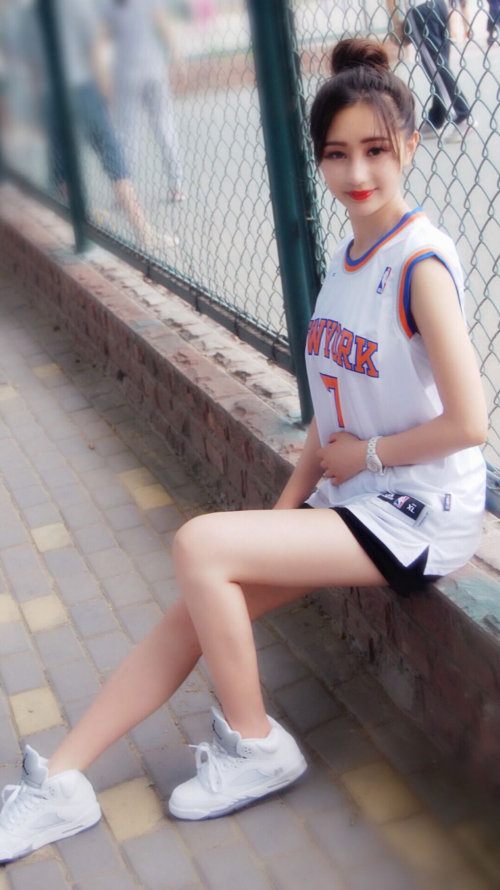 足球王者对决篮球霸主?拜仁慕尼黑与凯尔特人的上海跨界之战,如何重定义德甲争冠格局?