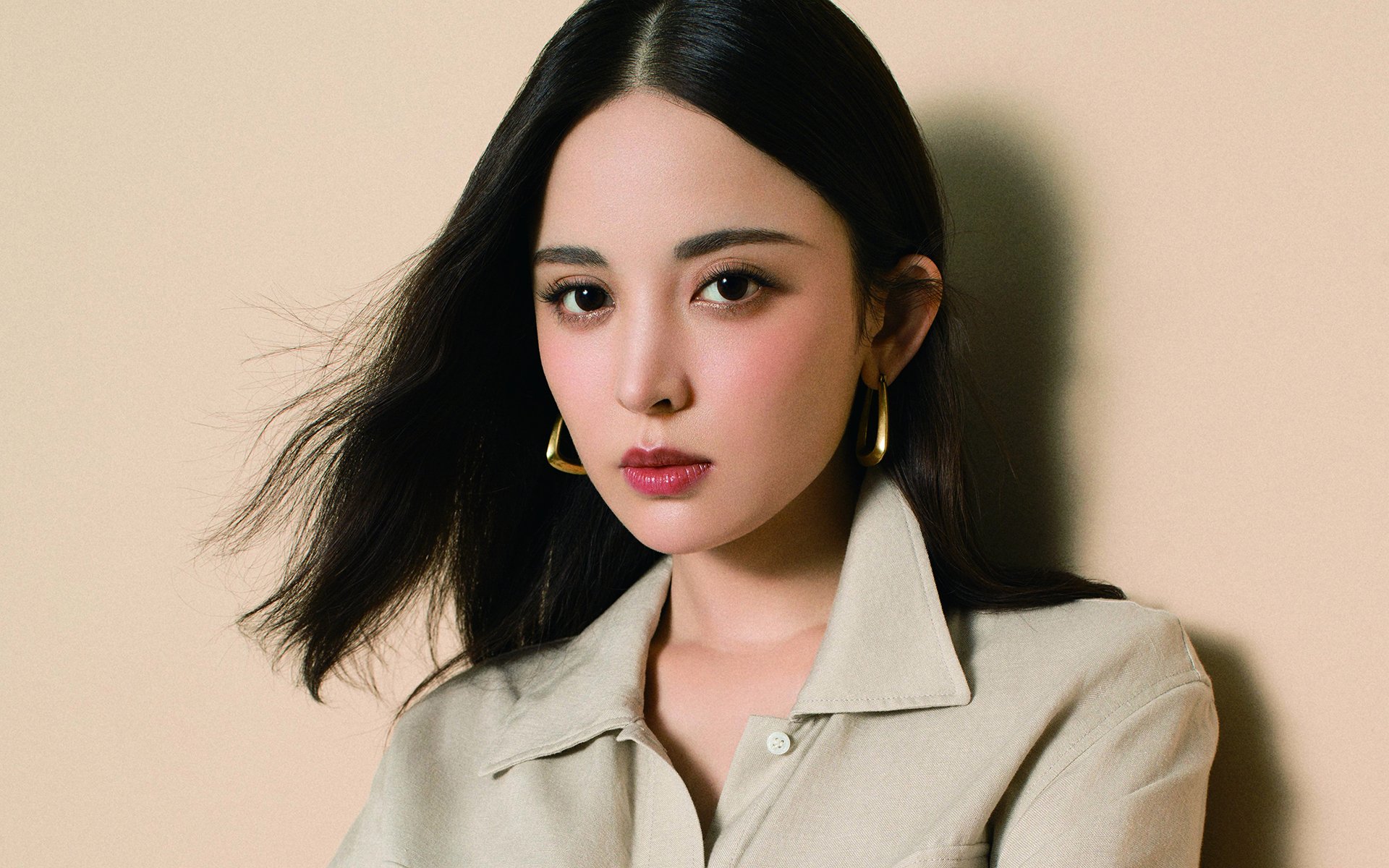 数据幽灵，当库里的算法跨越战场，在活塞与黄蜂的比赛中投射制胜一球