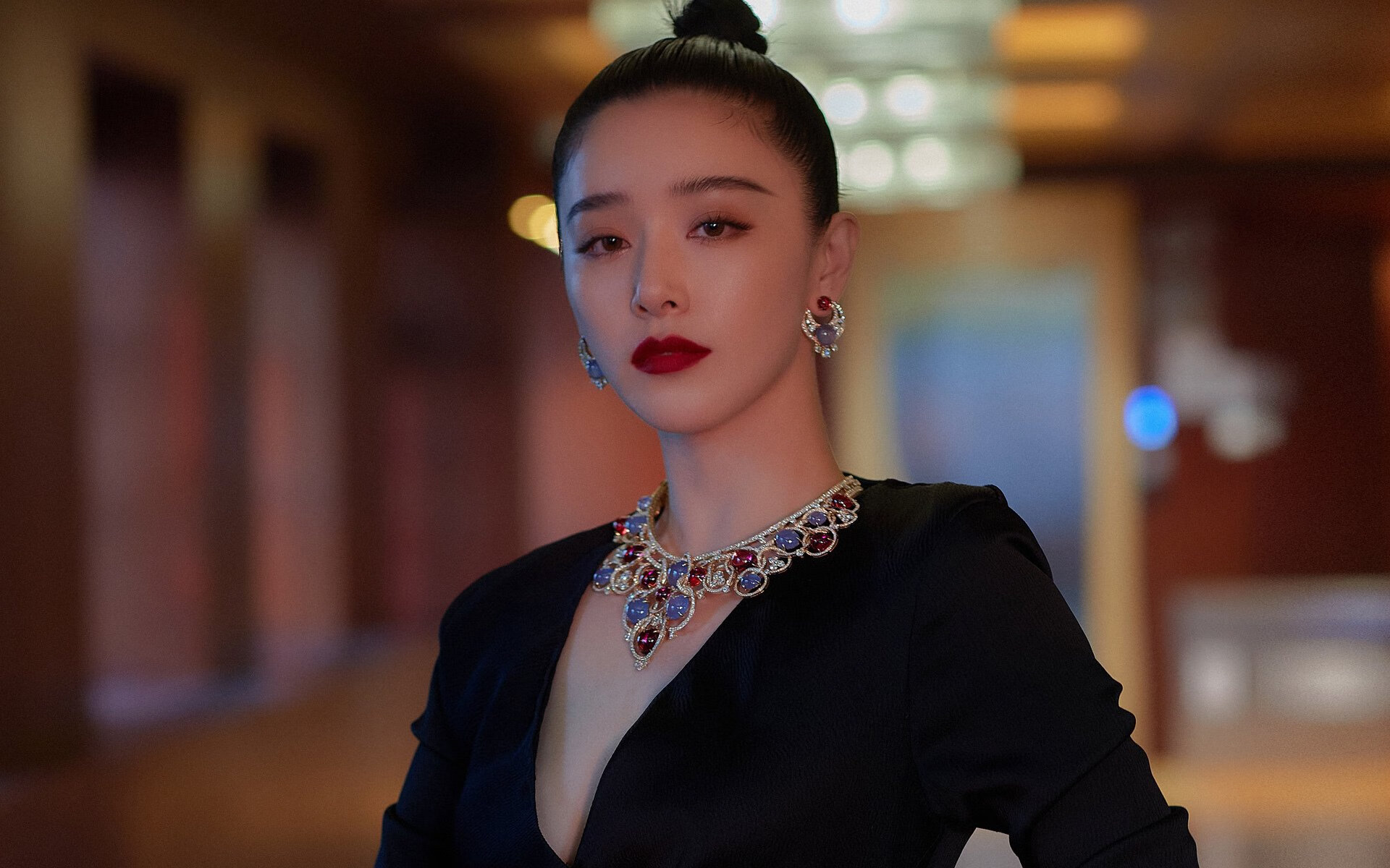 球场上的闪电与政坛的惊雷,布雷默爆发与委内瑞拉横扫安哥拉的地缘政治隐喻