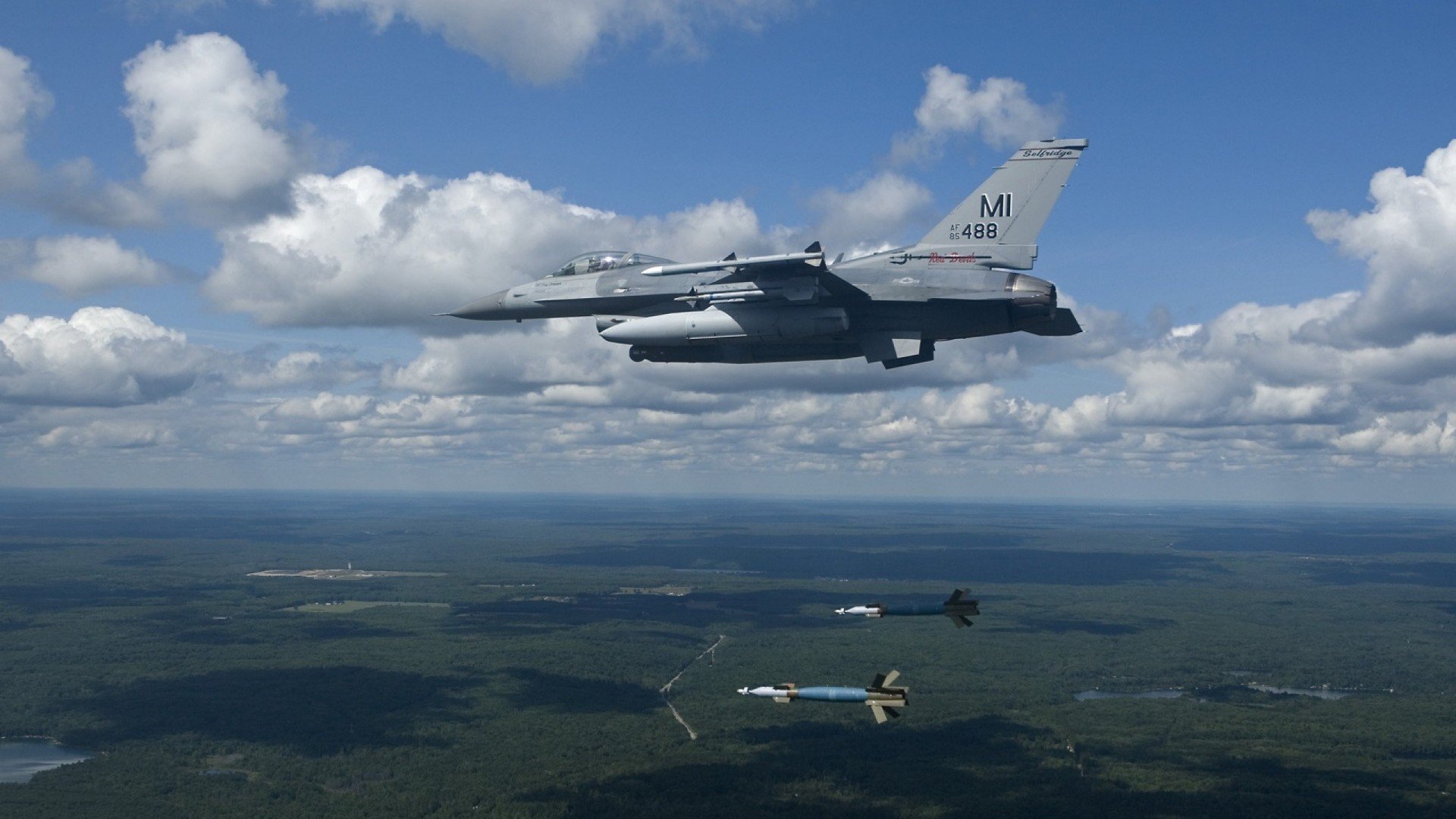 速度与荣耀,F1新赛季揭幕战如比利时速胜皇马般点燃激情