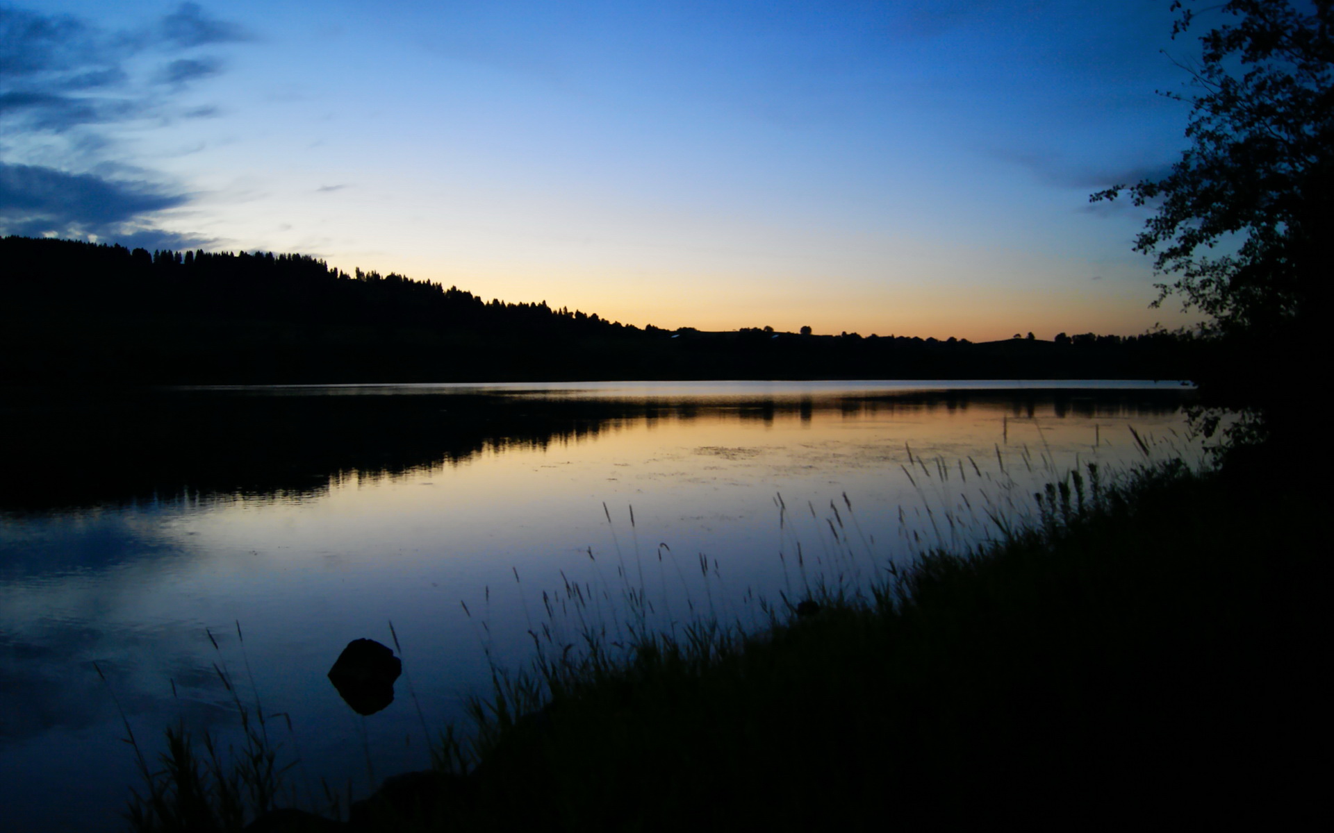 足球新秩序的狂想，三笘薰如何从克罗地亚踏平伊朗的余烬中崛起